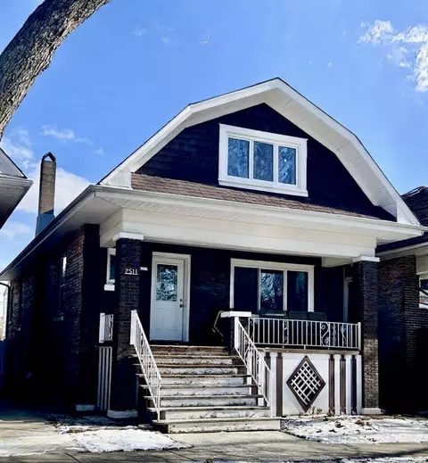 2511 Elmwood Ave, Berwyn, IL 60402