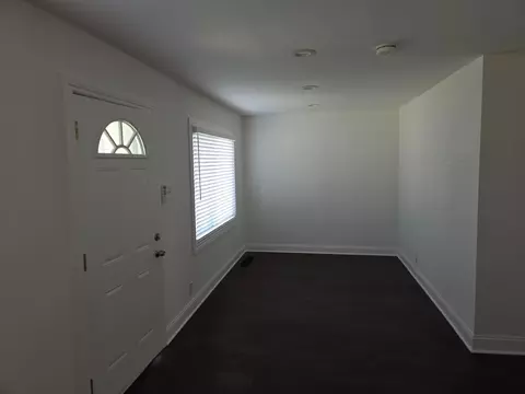 Living - 14838 Champlain Ave, Dolton, IL 60419 photo 1 of 1
