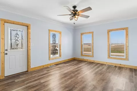 Living - 3292 E 24th Rd, Marseilles, IL 61341 photo 1 of 3