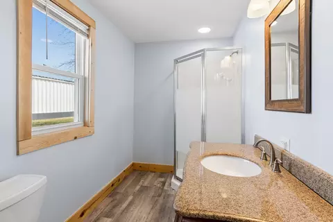 Bath - 3292 E 24th Rd, Marseilles, IL 61341 photo 1 of 2