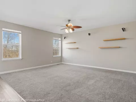 Living - 3024 Cookson Ave, Elgin, IL 60124 photo 4 of 5