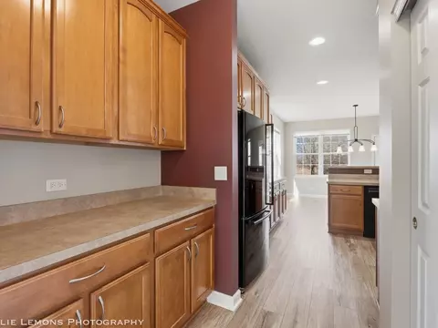 Entry Way - 3024 Cookson Ave, Elgin, IL 60124 photo 1 of 2
