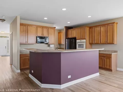 Kitchen - 3024 Cookson Ave, Elgin, IL 60124 photo 1 of 3