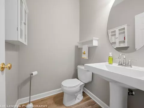Bath - 3024 Cookson Ave, Elgin, IL 60124 photo 1 of 3
