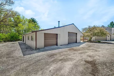 Exterior - 4595 Shady Ln, Morris, IL 60450 photo 12 of 15