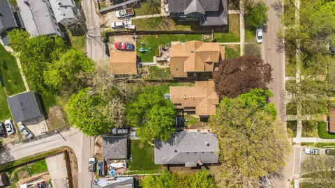 View/Area - 212 S 4th St, Aurora, IL 60505 photo 4 of 4