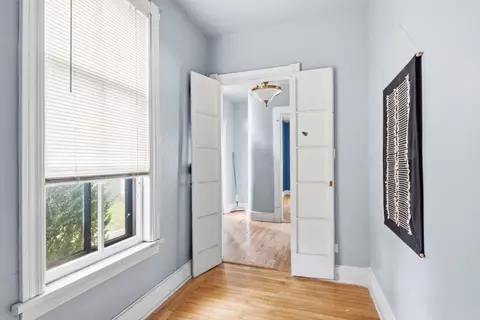 Entry Way - 212 S 4th St, Aurora, IL 60505 photo 3 of 4
