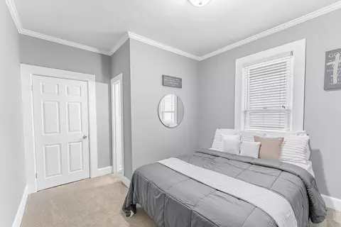 Bedroom - 168 Villa St, Elgin, IL 60120 photo 1 of 6