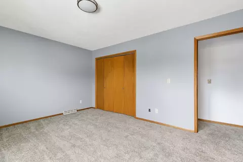 Bedroom - 3503 32nd St, Moline, IL 61265 photo 3 of 7
