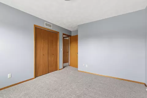 Bedroom - 3503 32nd St, Moline, IL 61265 photo 5 of 7