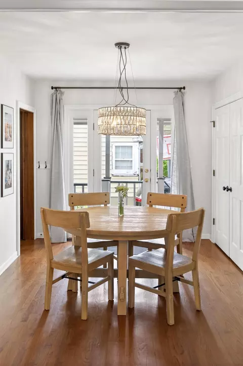 Dining - 607 Evergreen St, Wheaton, IL 60187 photo 1 of 2