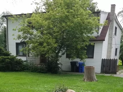 1596 Oxford Ln, Des Plaines, IL 60016