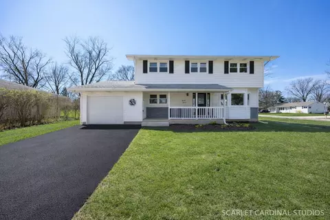 1300 S Wayside Dr, Villa Park, IL 60181