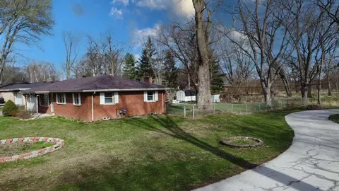 View/Area - 2775 E Riverview Dr, Kankakee, IL 60901 photo 3 of 8
