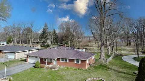 View/Area - 2775 E Riverview Dr, Kankakee, IL 60901 photo 1 of 8