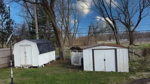 Exterior - 2775 E Riverview Dr, Kankakee, IL 60901 photo 9 of 9