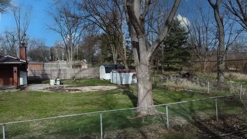 View/Area - 2775 E Riverview Dr, Kankakee, IL 60901 photo 2 of 8