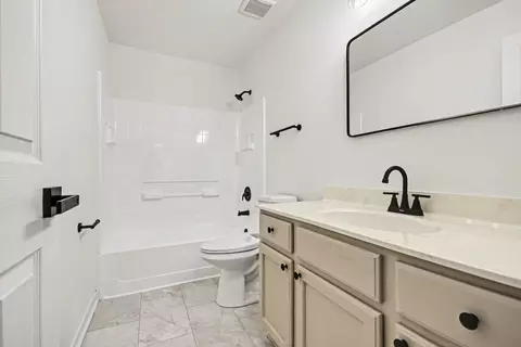 Bath - 2604 Discovery Dr, Plainfield, IL 60586 photo 3 of 3
