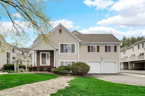 1621 Liberty St, Hanover Park, IL 60133