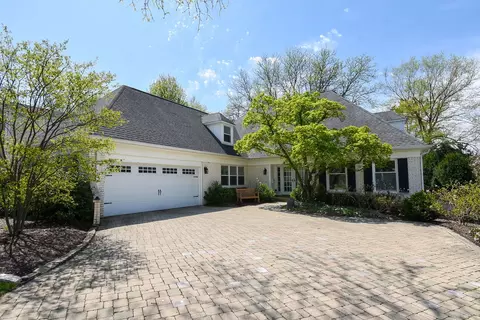 5724 Lawn Dr, Western Springs, IL 60558