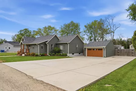 1923 Cummins St, Dixon, IL 61021 photo 27