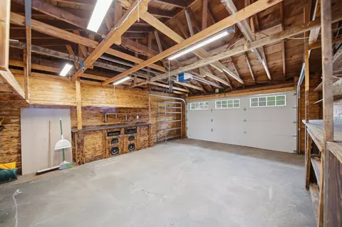 1923 Cummins St, Dixon, IL 61021 photo 31