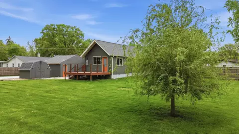 1923 Cummins St, Dixon, IL 61021 photo 24