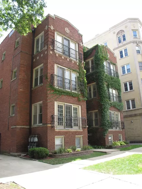 Other - 911 Maple Ave #2N, Evanston, IL 60202 photo 1 of 6