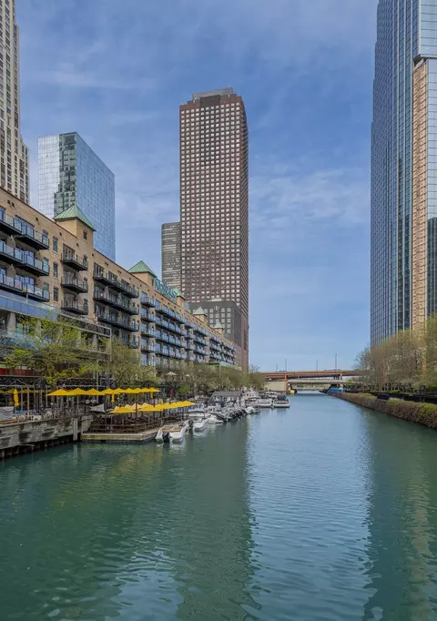474 N Lake Shore Dr #2007, Chicago, IL 60611