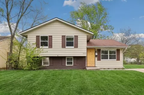 22147 E Churchill Dr, Richton Park, IL 60471