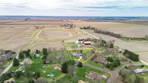 View/Area - 2 S456 Cedar Ct, Elburn, IL 60119 photo 2 of 6