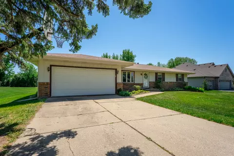 7249 Robinswood St, Rockford, IL 61114
