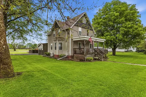 Other - 419 S Hamilton St, Mclean, IL 61754 photo 2 of 11