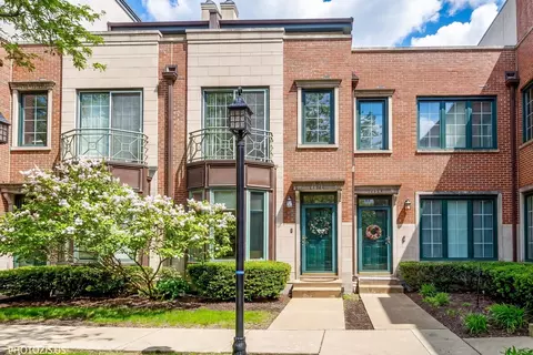 1435 S Prairie Ave #I, Chicago, IL 60605