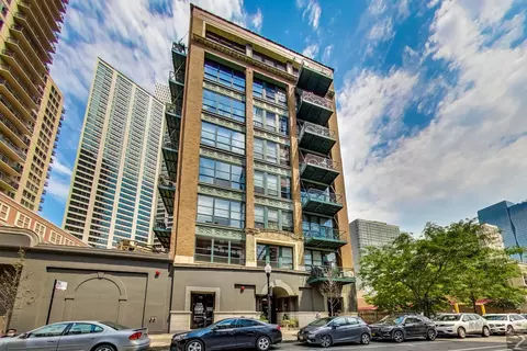 1133 S Wabash Ave #303, Chicago, IL 60605