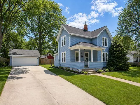 5510 George St, Richmond, IL 60071