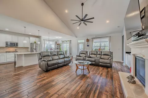 Other - 2942 Trillium Ct E, Aurora, IL 60506 photo 3 of 10