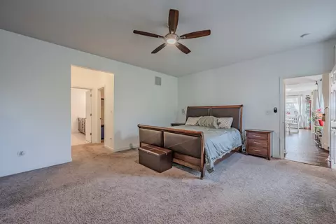 Bedroom - 2942 Trillium Ct E, Aurora, IL 60506 photo 2 of 5