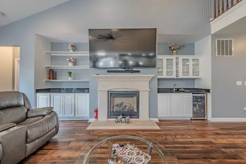 Other - 2942 Trillium Ct E, Aurora, IL 60506 photo 5 of 10