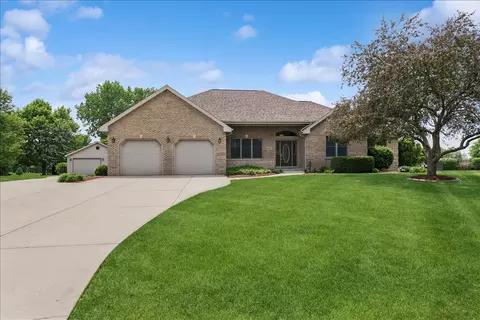 18854 S Palomino Ct, Shorewood, IL 60404