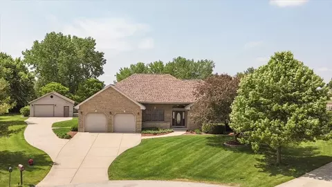 18854 S Palomino Ct, Shorewood, IL 60404