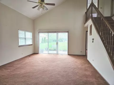 Living - 21204 W Silktree Cir, Plainfield, IL 60544 photo 2 of 4