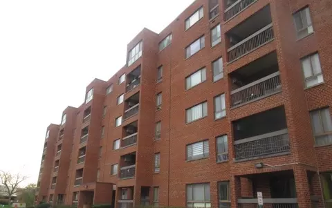 701 Forum Sq #607, Glenview, IL 60025