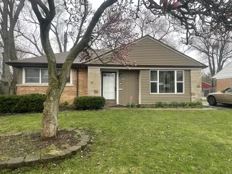 322 Nassau St, Park Forest, IL 60466