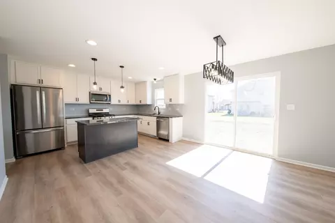 Kitchen - 4942 W Ribbon Dr, Monee, IL 60449 photo 1 of 3