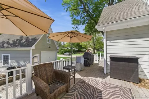Exterior - 534 Walnut St, Batavia, IL 60510 photo 4 of 4