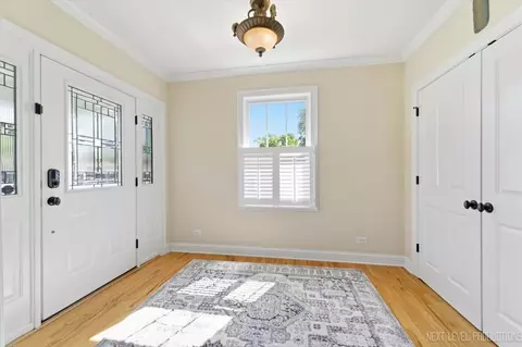 Entry Way - 534 Walnut St, Batavia, IL 60510 photo 1 of 1