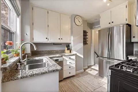 Kitchen - 2310 Brown Ave, Evanston, IL 60201 photo 1 of 2
