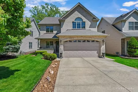 137 Oak Ave, Wood Dale, IL 60191