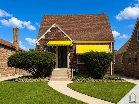 11015 S Peoria St, Chicago, IL 60643